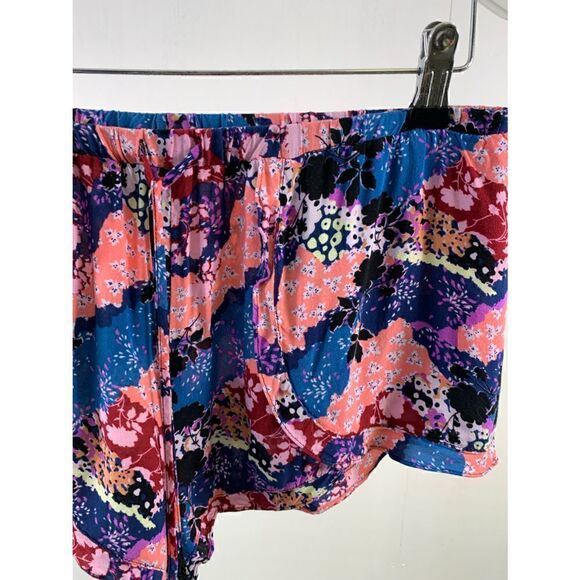 Victoria’s Secret Floral Multicolor Pajama Shorts Size S - Picture 4 of 10